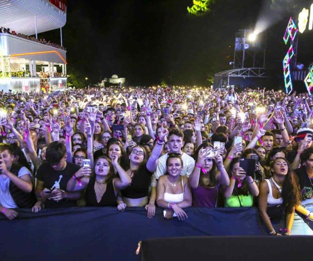 Festival fundado por papá de Dua Lipa vuelve a Kosovo