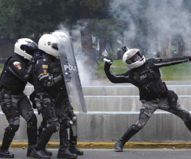 Protestas se tornan más agresivas en Quito