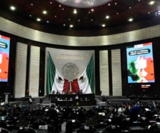 Acusan a director de información por el abuso de poder