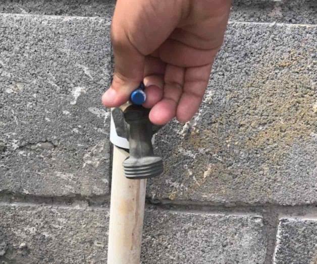 ¡Ni para lavar trastos! ¡Ni para lavar trastos!