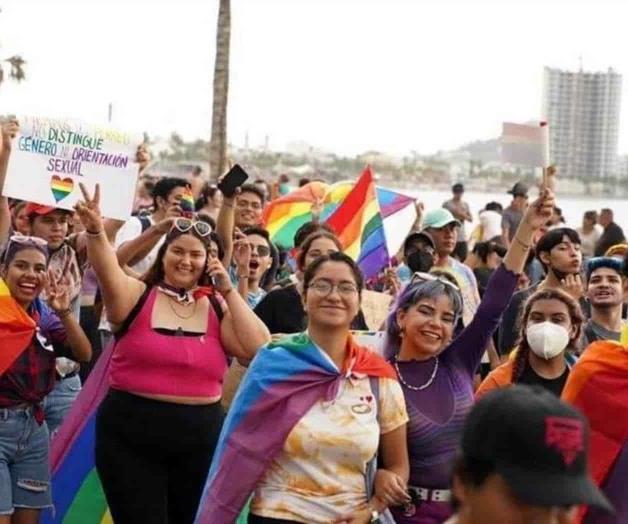 Celebran en estados Día del Orgullo LGBT+