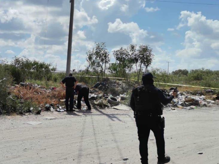 Tiran cadáver en brecha del Ejido Las Anacuas Tiran cadáver en brecha del Ejido Las Anacuas