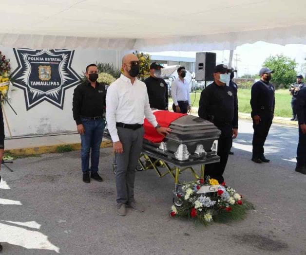Rinden homenaje póstumo a policía estatal caído