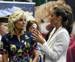 Visitan Reina Letizia y Jill Biden a refugiados ucranianos