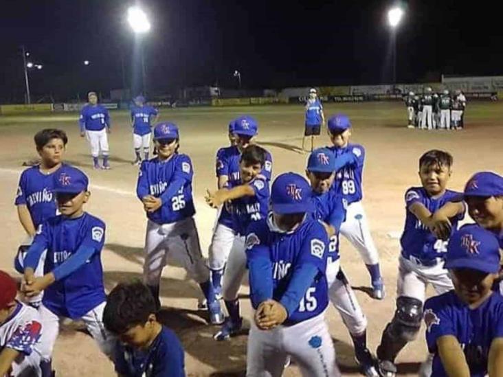 Afina detalles la Treviño Kelly