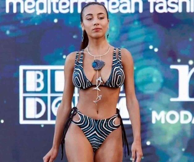 Isela Robles presume diseños de joyas para playa Isela Robles presume diseños de joyas para playa