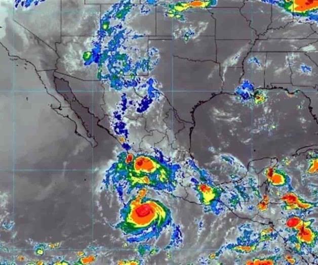 Se intensifica huracán Bonnie a categoría 3
