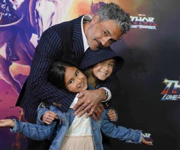 Taika Waititi rompe esquemas en “Thor: Love and Thunder”