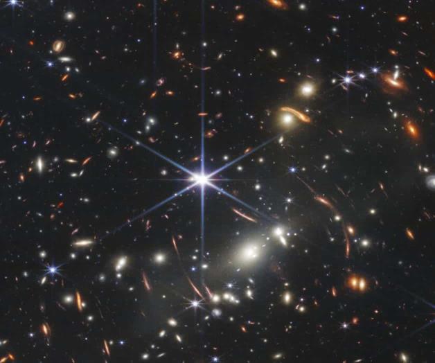 La NASA divulga 1ra fotografía del telescopio James Webb