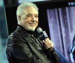 Por laringitis viral, Tom Jones  cancela show en Budapest