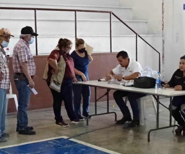 Pagarán 65 y Más en mesas de atención