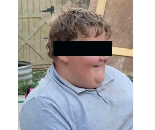 Antes de Morir, confiesa que su madre lo apuñaló