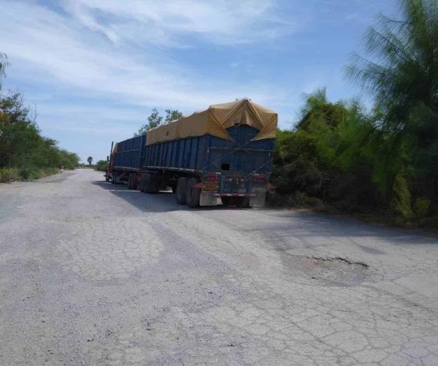 Urgen rehabilitar el libramiento en Villa