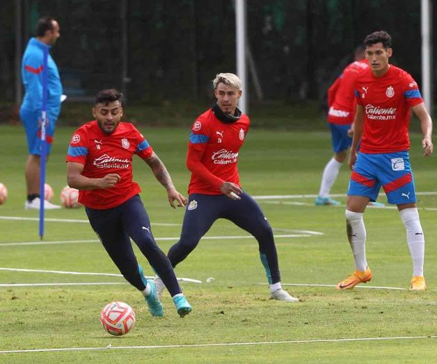 Urge una victoria a las Chivas