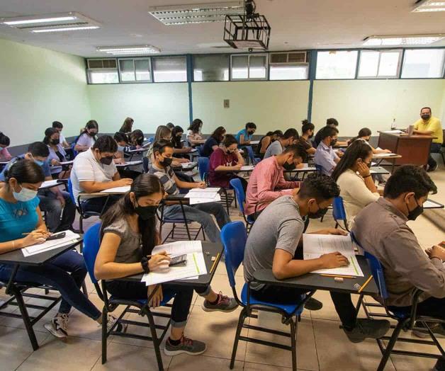 Presentan en la UAT examen de admisión Presentan en la UAT examen de admisión