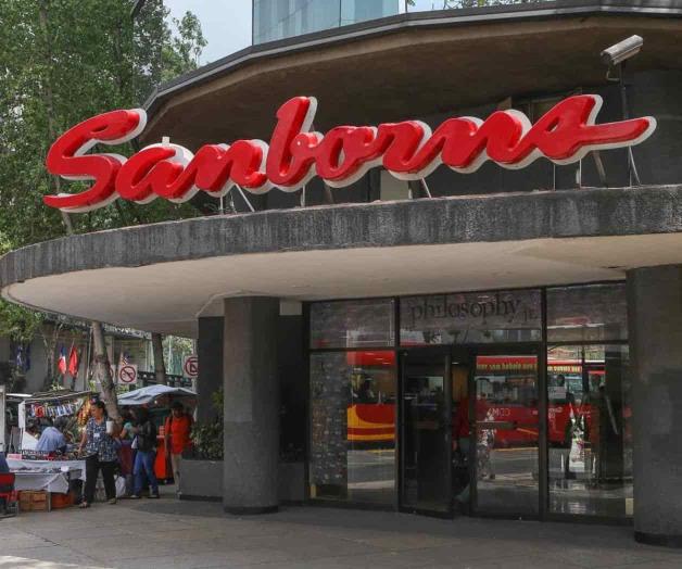 Juez autoriza a Sanborns vender cigarros electrónicos