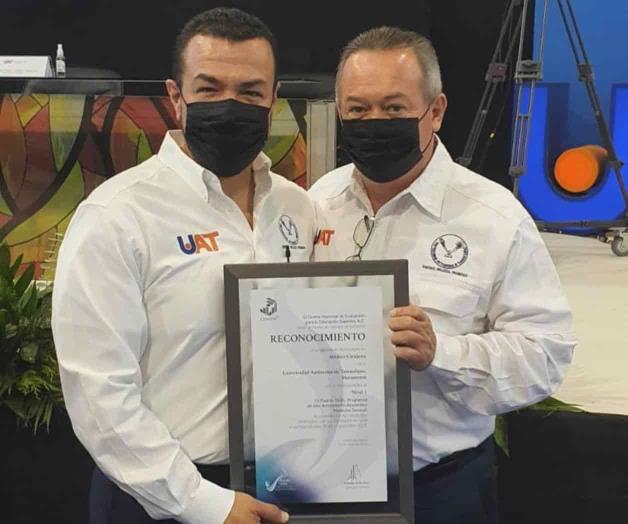 Carrera de Medicina en la UAT es de excelencia Carrera de Medicina en la UAT es de excelencia