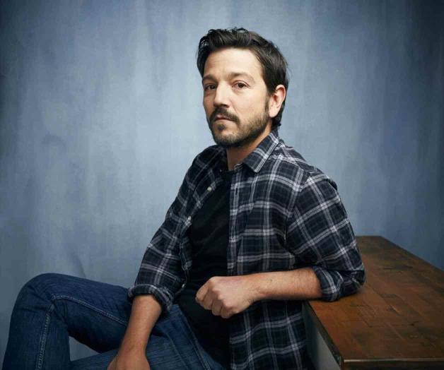 Luna encuentra un héroe favorito en League of Super-Pets