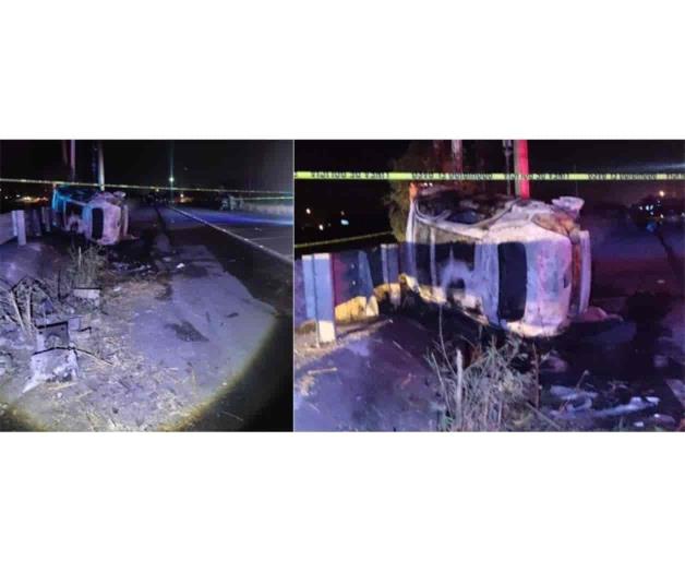 Queda calcinado al interior de vehículo Queda calcinado al interior de vehículo