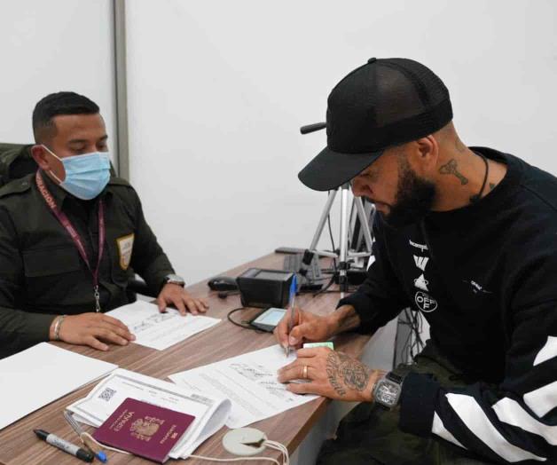 Ya es Dani Alves residente oficial de México