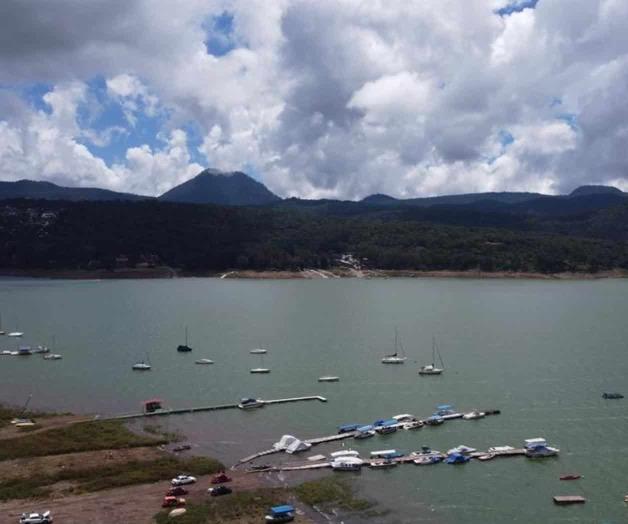 Cancelan triatlón por residuos fecales y bacterias en presa Cancelan triatlón por residuos fecales y bacterias en presa