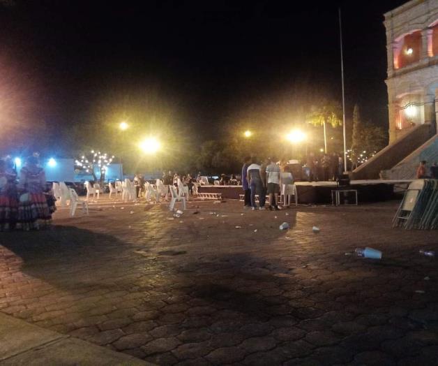 Omiten poner basura en su lugar en evento cultural