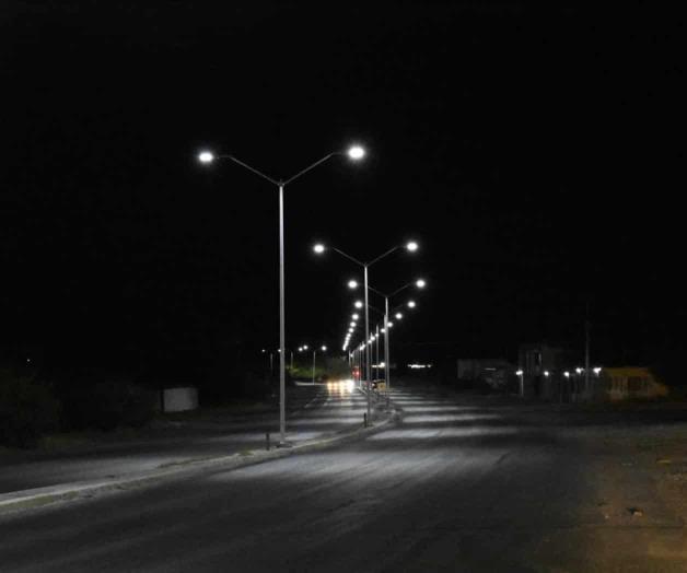 Concluye municipio 2a. etapa de iluminación de libramiento
