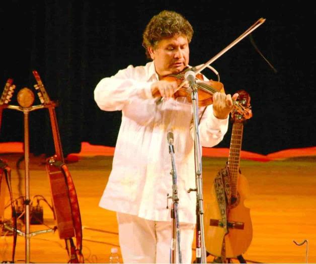 Alejandro Flores, el violinista olvidado: una historia de música y precariedad laboral Alejandro Flores, el violinista olvidado: una historia de música y precariedad laboral