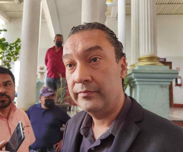 Gastarán 10 millones en bonos