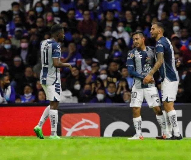 Va Grupo Pachuca por Fox Sports y Marca Claro Va Grupo Pachuca por Fox Sports y Marca Claro