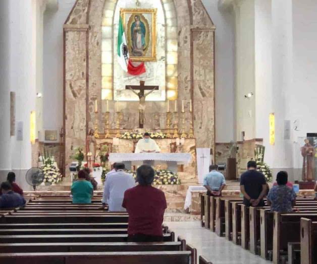 Vuelven iglesias católicas a la normalidad sin restricciones