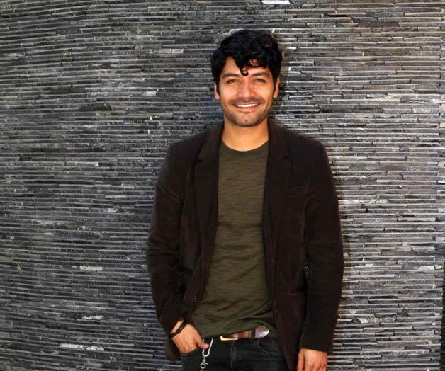 Extrañan godínez al mirrey Santi Extrañan godínez al mirrey Santi