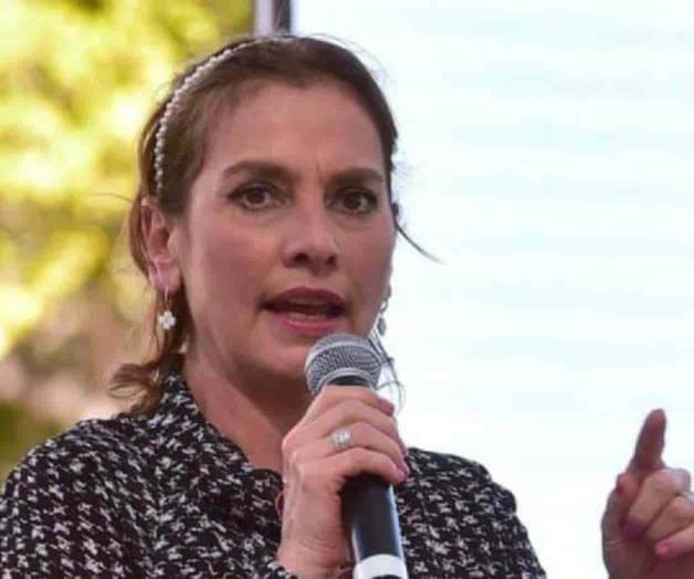 Beatriz Gutiérrez Müller dedica mensaje a su hijo y a todos los jóvenes que entran a prepa Beatriz Gutiérrez Müller dedica mensaje a su hijo y a todos los jóvenes que entran a prepa