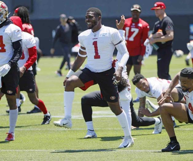 49ers pierden a Ward por lesión en la corva