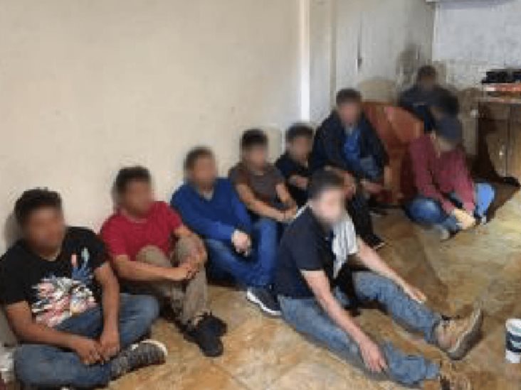 Hallan múltiples grupos grandes de inmigrantes Hallan múltiples grupos grandes de inmigrantes