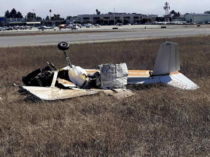 Chocan 2 avionetas; mueren dos personas Chocan 2 avionetas; mueren dos personas