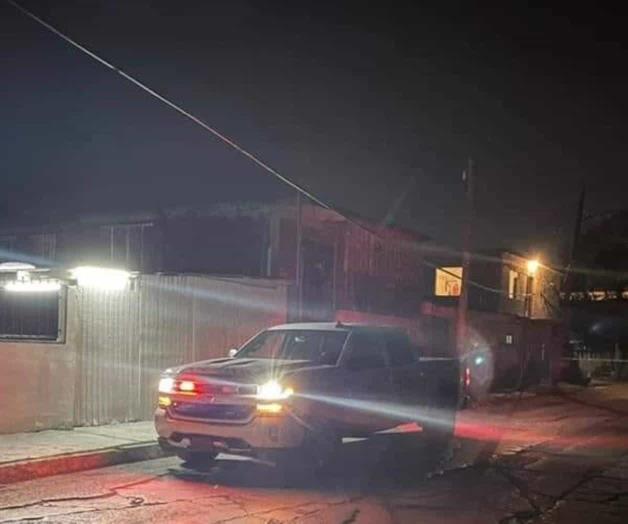 Piden a CFE retirar cables caídos