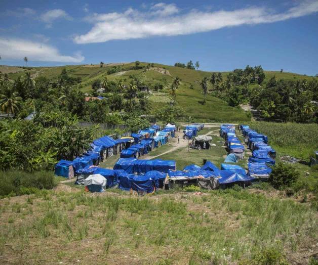 Haití: A un año del terremoto, muchos aún buscan techo