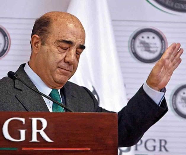 Defensa de Murillo Karam pide declarar prescrito delito de tortura por caso Ayotzinapa Defensa de Murillo Karam pide declarar prescrito delito de tortura por caso Ayotzinapa