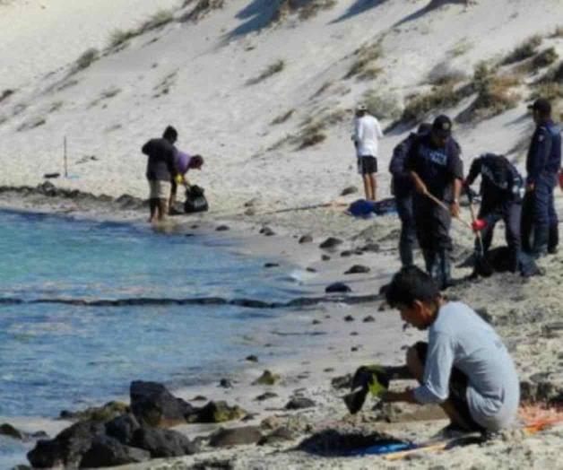 Cierran Balandra por el derrame de combustible