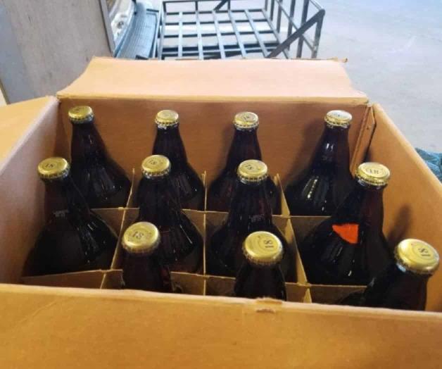 Cruza droga en botellas