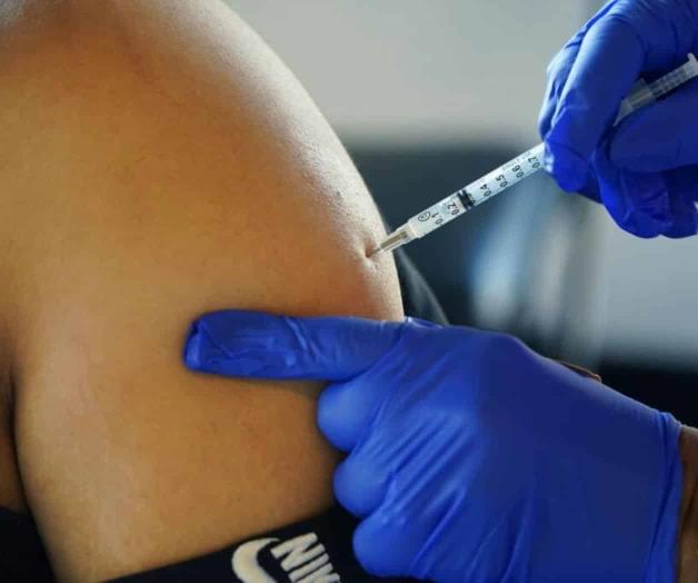 Vacunas contra variantes de ómicron están casi listas