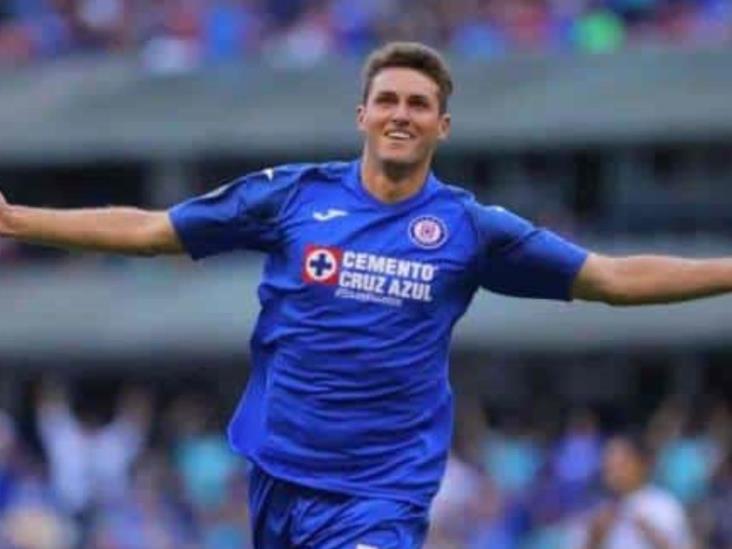 Santiago Giménez se estrena como goleador del Feyenoord Santiago Giménez se estrena como goleador del Feyenoord