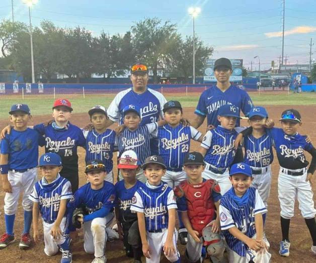 Regreso explosivo del campeón Royals