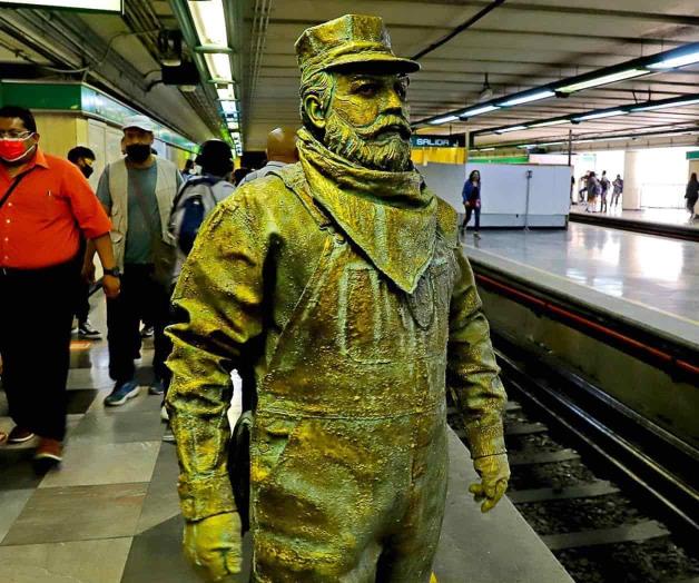 Desea Don Ferro competir en Mundial de estatuas vivas