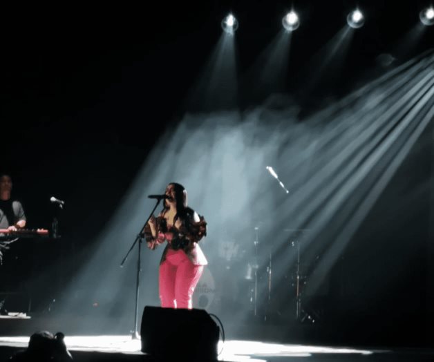 Carla Morrison renace junto sus fans en show íntimo en el Metropólitan