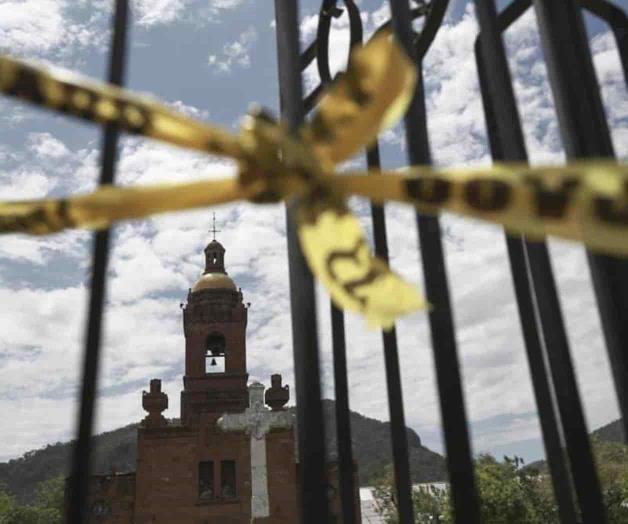 Militares escoltan a jesuitas ante inseguridad en México Militares escoltan a jesuitas ante inseguridad en México