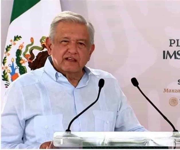 Batean Universidades de AMLO solicitud de títulos