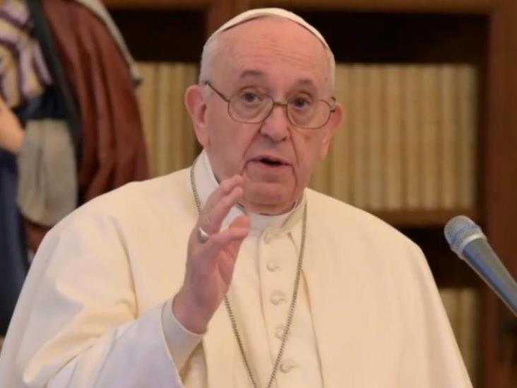 El Papa pide detener la gran guerra mundial El Papa pide detener la gran guerra mundial