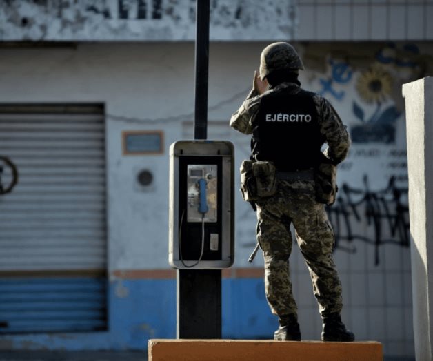 Familiares de Heidi Mariana, niña asesinada por militares en Nuevo Laredo, piden audiencia con AMLO Familiares de Heidi Mariana, niña asesinada por militares en Nuevo Laredo, piden audiencia con AMLO